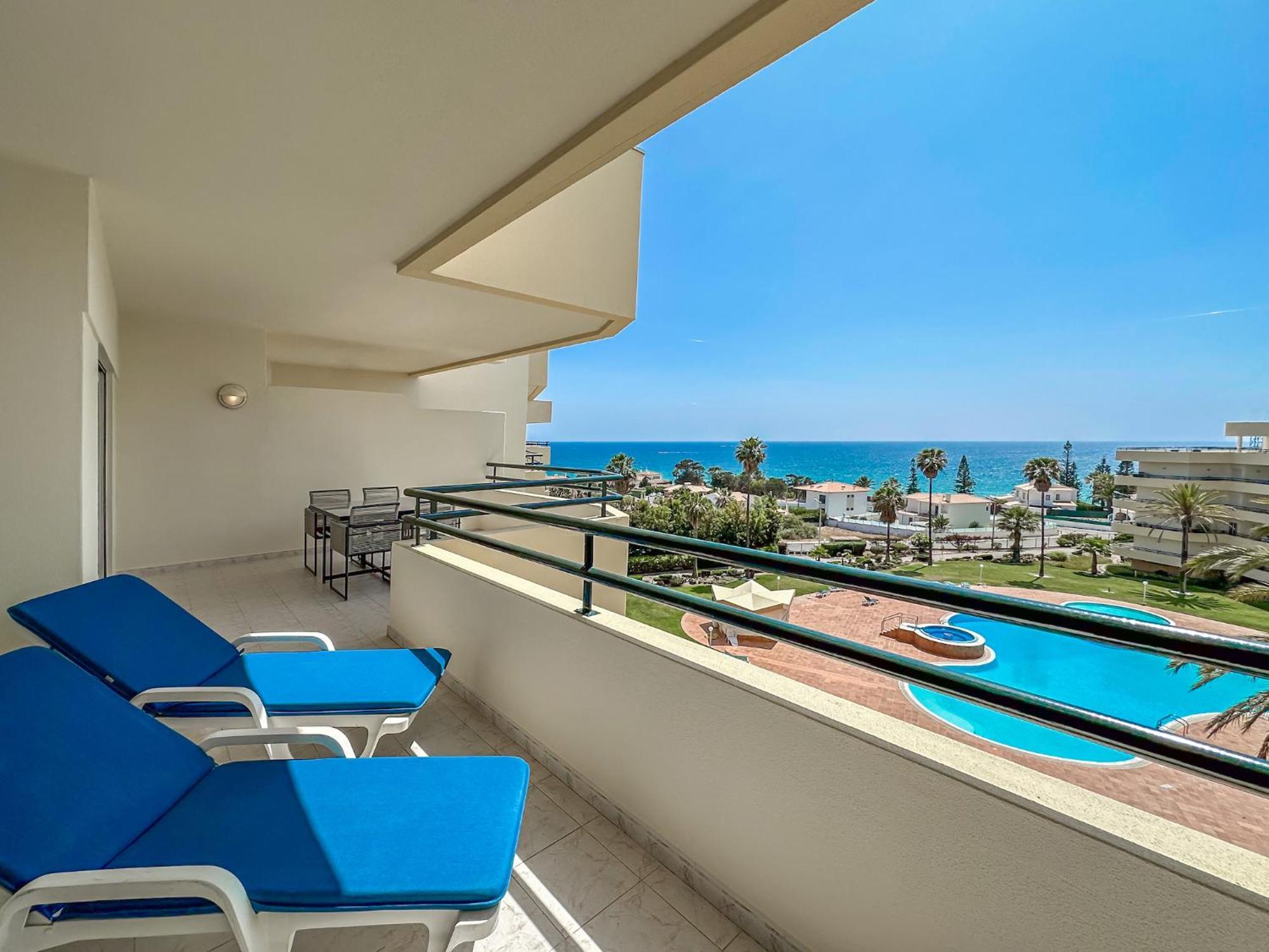 Luxury Apart Wstunning Sea Views, Walk Beach Albufeira Kültér fotó